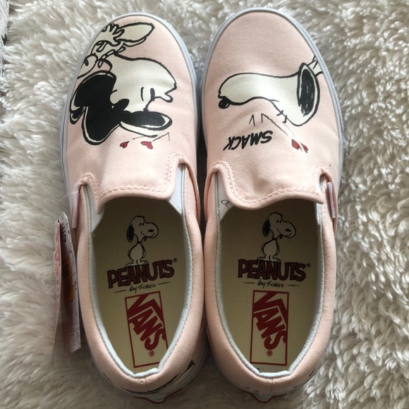 vans peanuts lucy